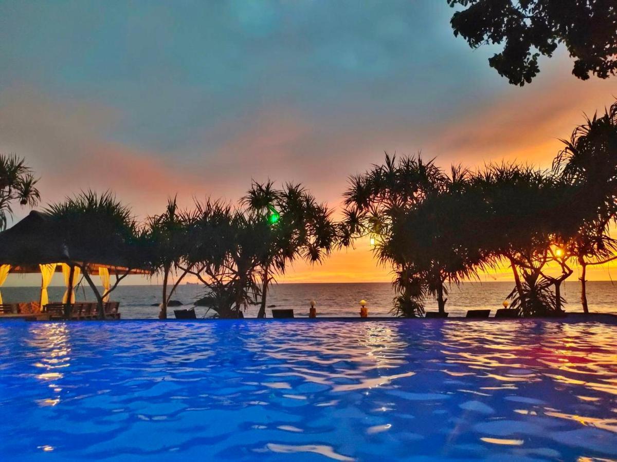 Lanta Miami Resort - Sha Extra Plus Koh Lanta Exterior photo